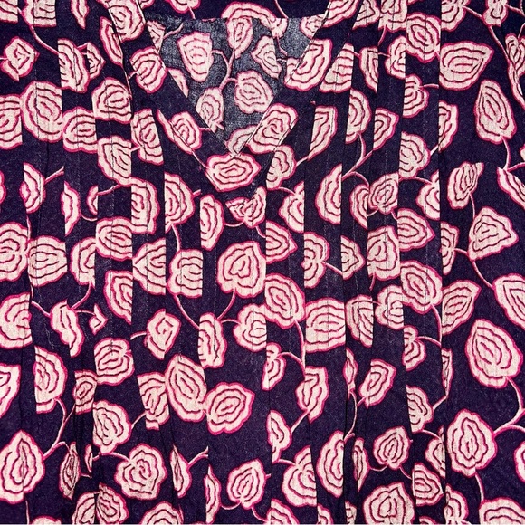 Maeve V Neck Top - Picture 4 of 6